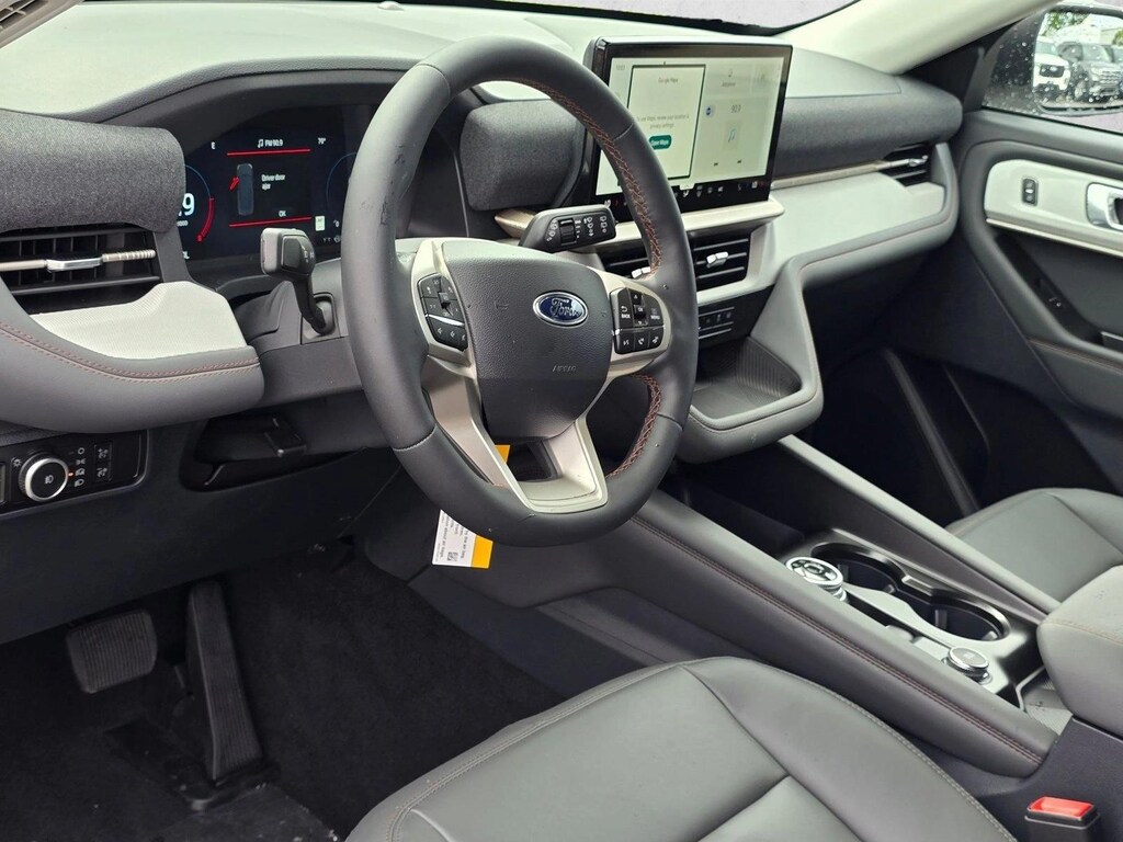 New 2026 Ford Explorer Active w/200A Pkg SUV