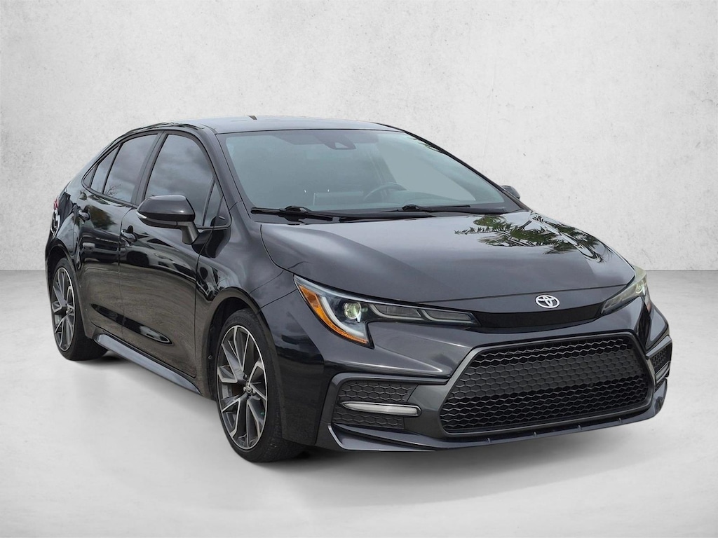 Used 2020 Toyota Corolla SE Sedan
