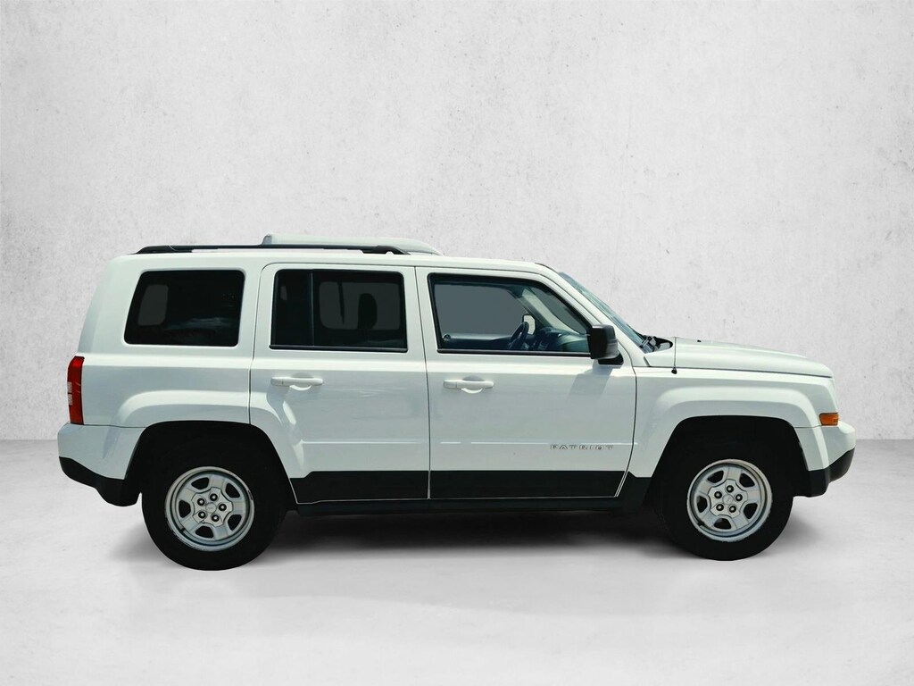 Used 2016 Jeep Patriot Sport SUV