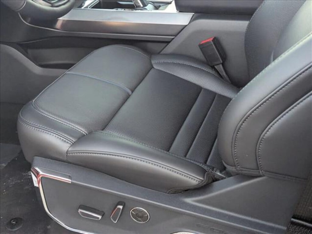 New 2025 Ford F-150 Platinum Truck SuperCrew Cab