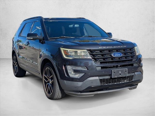 2017 Ford Explorer Sport photo 3