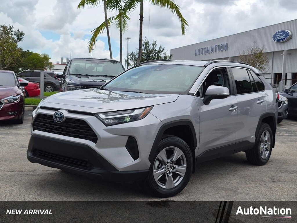 Used 2024 Toyota RAV4 Hybrid Hybrid XLE SUV
