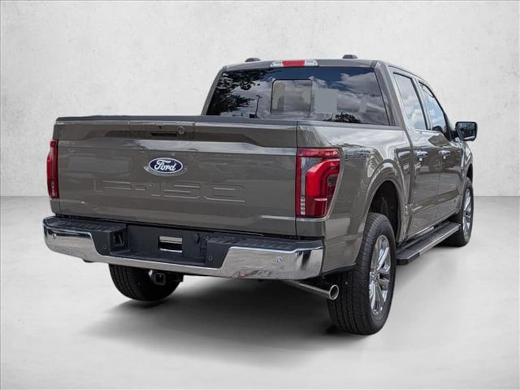 New 2026 Ford F-150 LARIAT Truck SuperCrew Cab