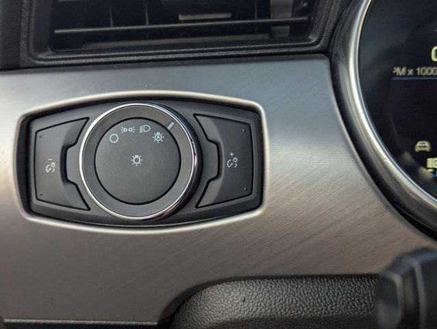 2022 Ford Mustang EcoBoost Premium photo 3