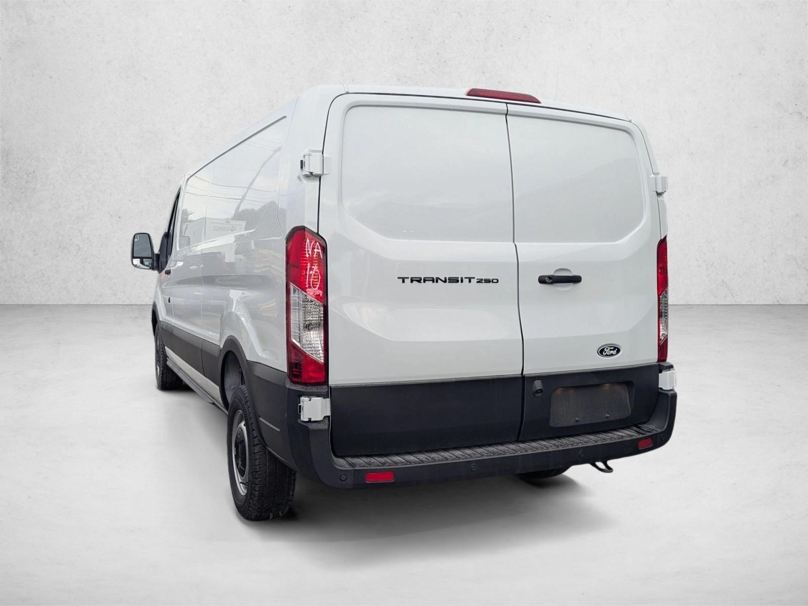 2026 Ford Transit Van Base - Photo 8