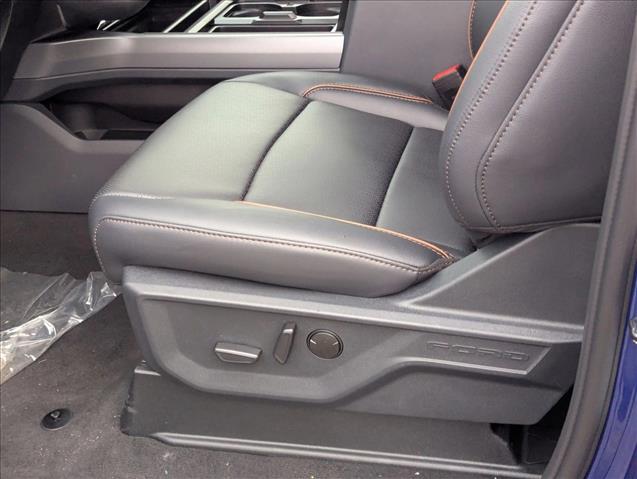 2026 Ford F-250 Lariat photo 3