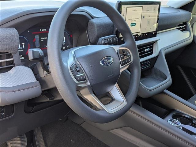 2026 Ford Explorer photo 2