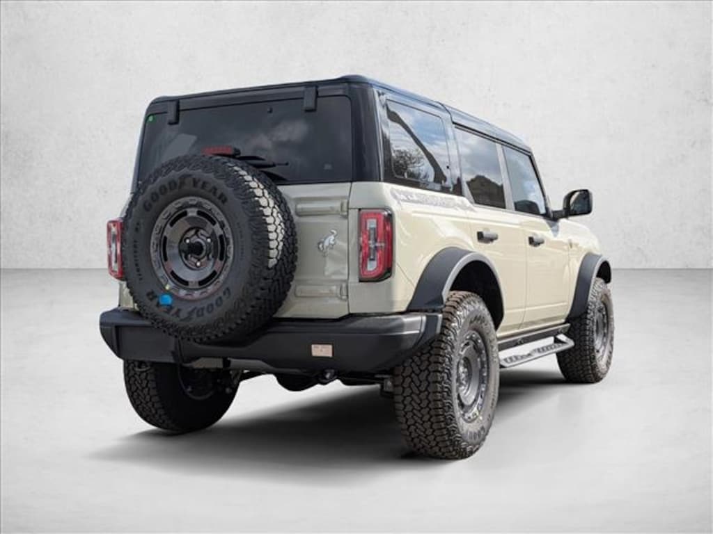 New 2025 Ford Bronco Badlands SUV