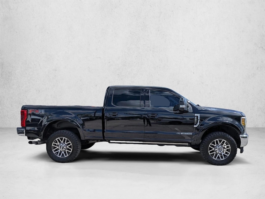 Certified 2018 Ford F-250 LARIAT Truck Crew Cab