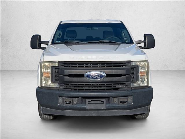 2017 Ford F-250 XL photo 2