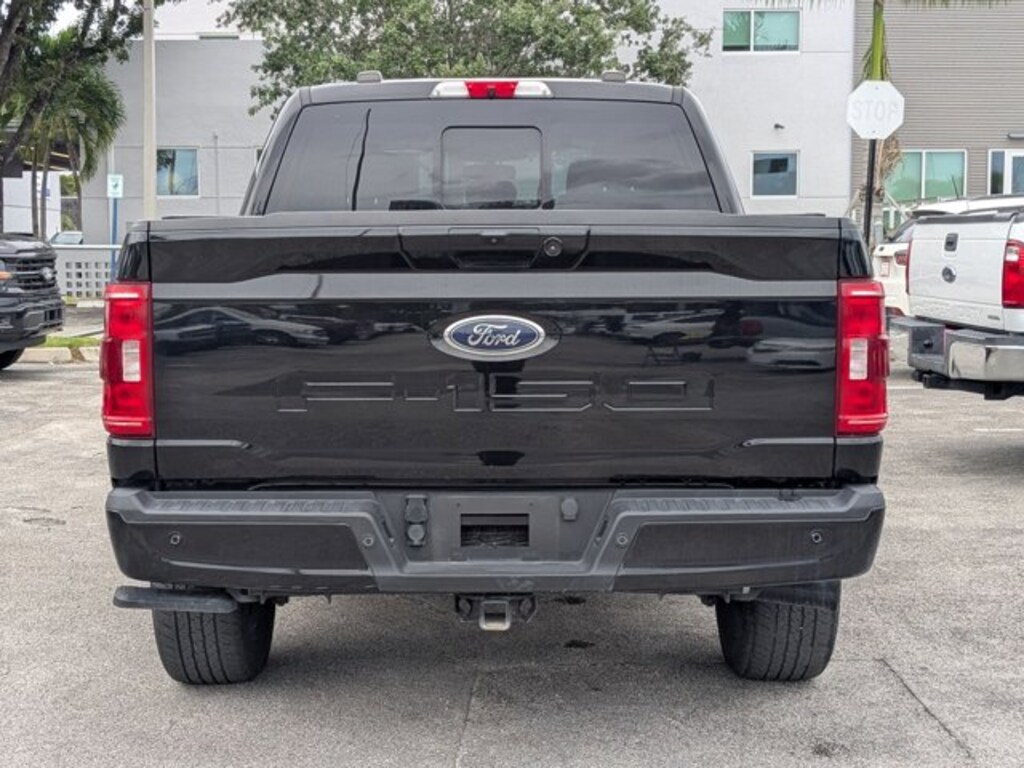 Used 2021 Ford F-150 XLT Truck SuperCrew Cab