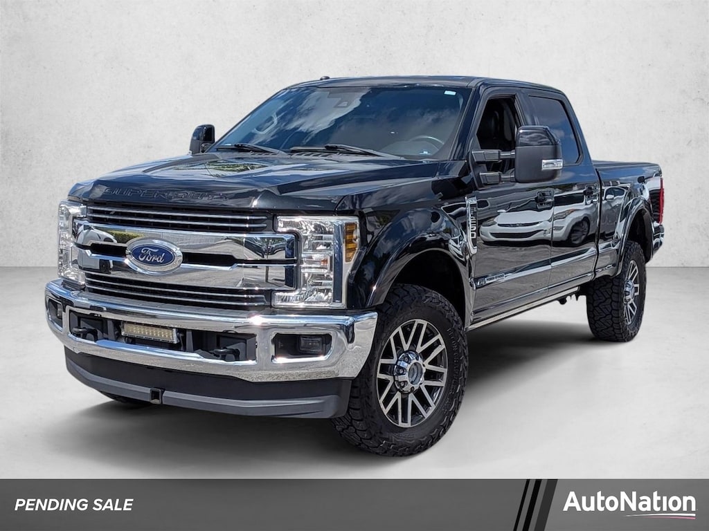 Certified 2018 Ford F-250 LARIAT Truck Crew Cab
