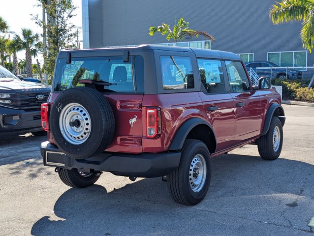 2025 Ford Bronco Base photo 2