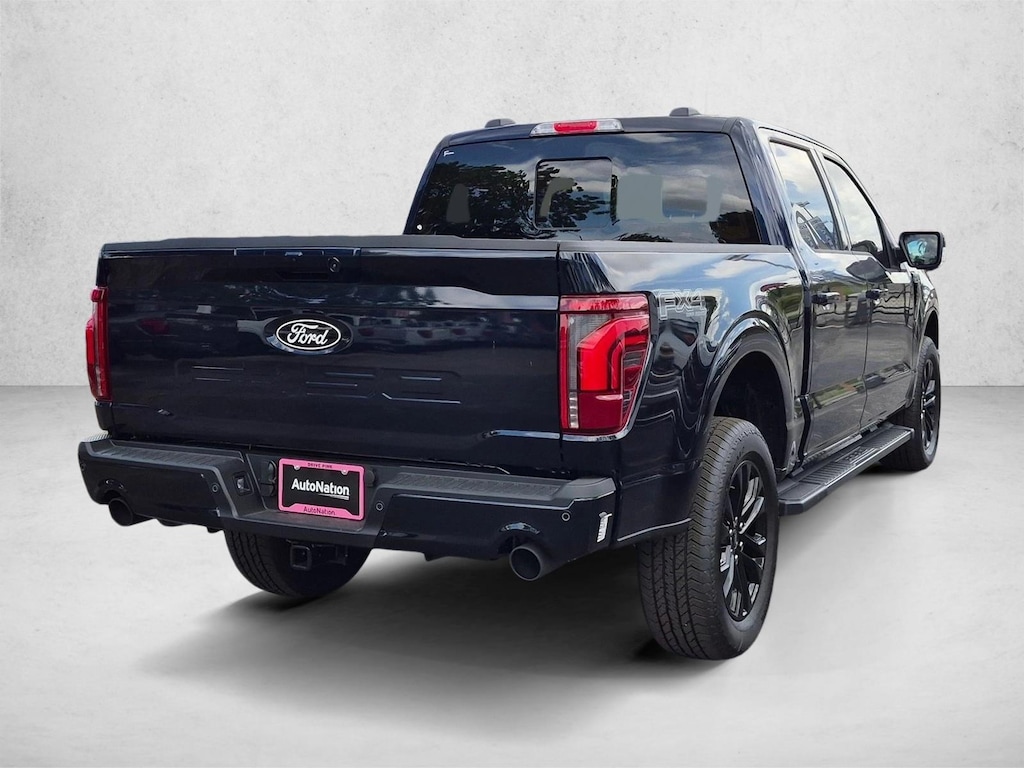 New 2026 Ford F-150 LARIAT Truck SuperCrew Cab