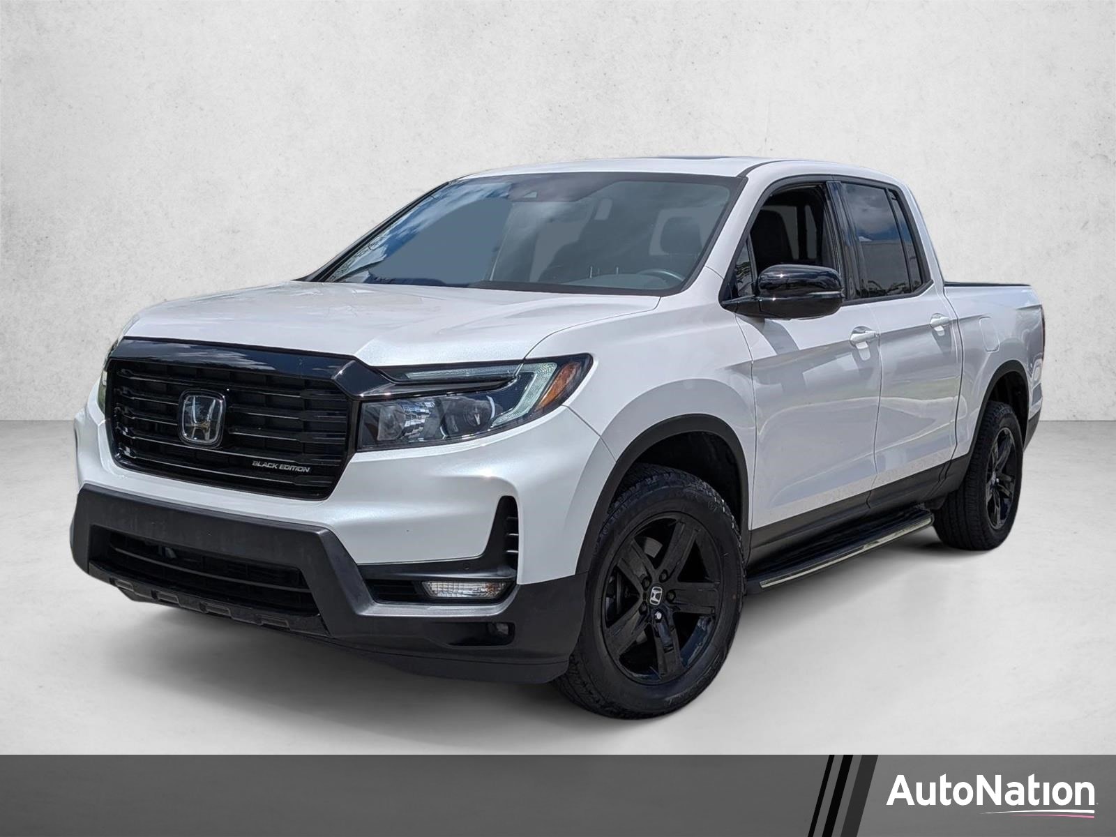2023 Honda Ridgeline Black Edition's photo