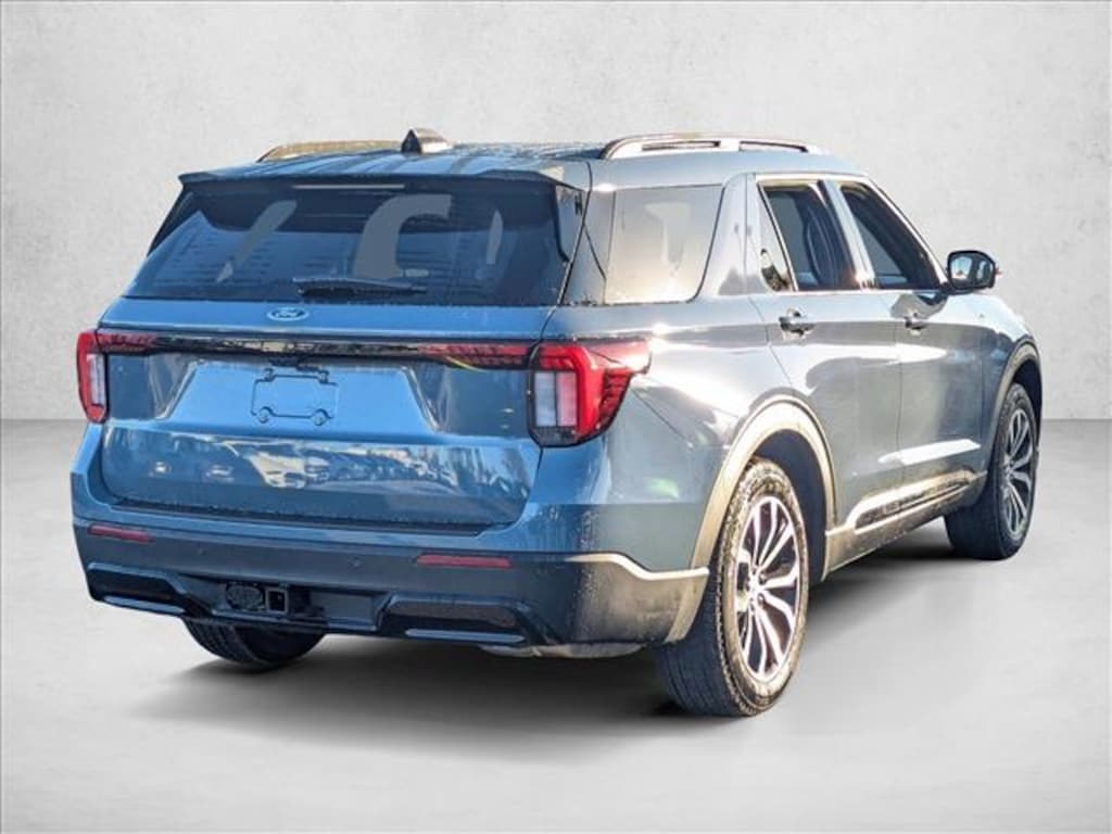 New 2026 Ford Explorer ST-Line SUV