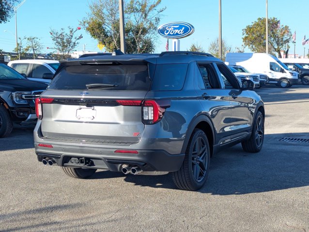 2026 Ford Explorer ST photo 2