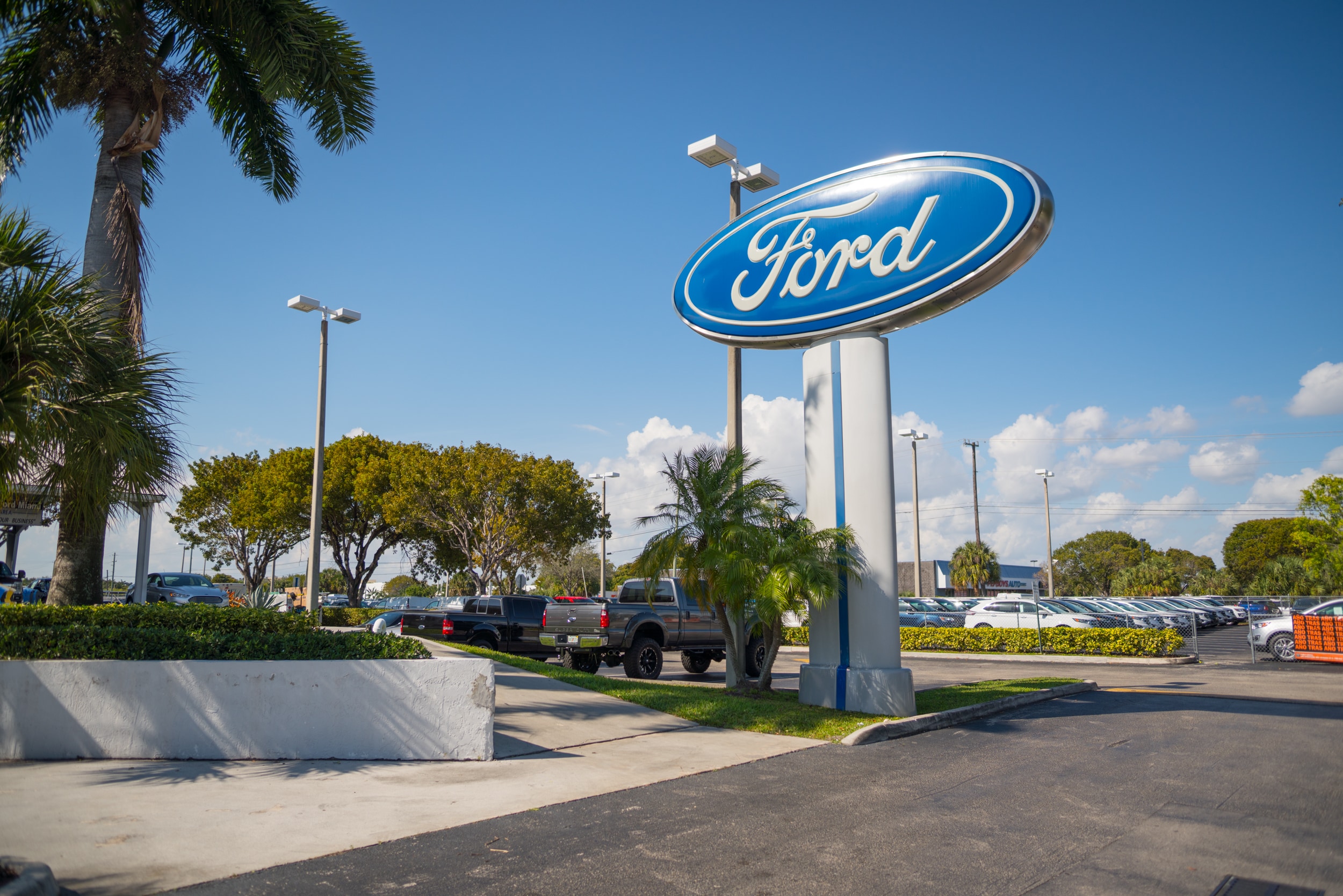 Ford Dealerships Near Jacksonville Florida