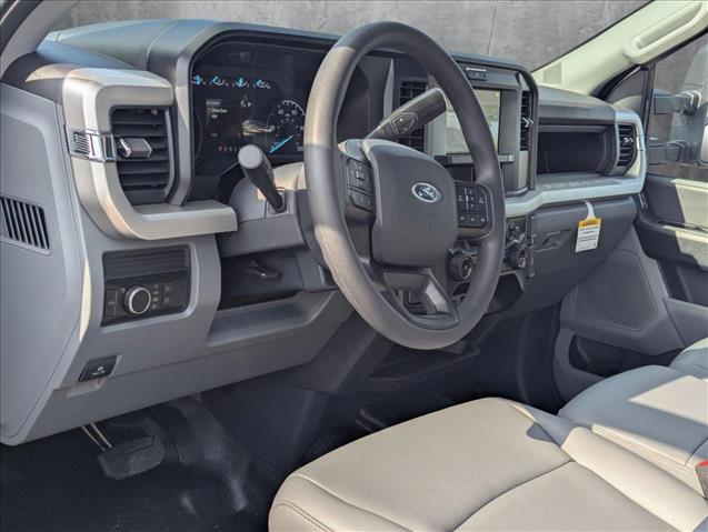 2025 Ford F-250 XL photo 3