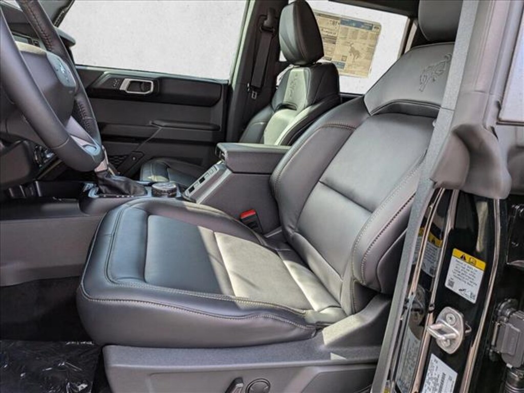 New 2025 Ford Bronco Badlands SUV