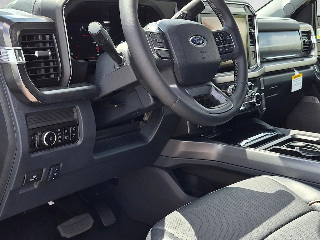 New 2026 Ford F-350 LARIAT Truck Crew Cab