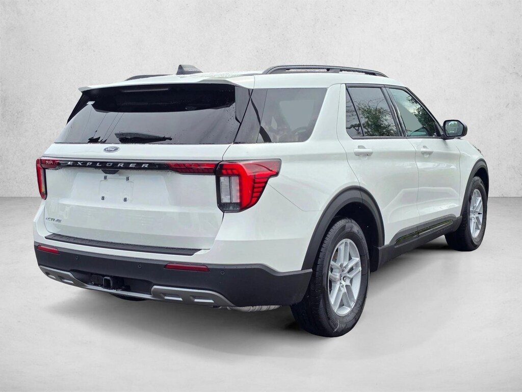 New 2026 Ford Explorer Active w/200A Pkg SUV