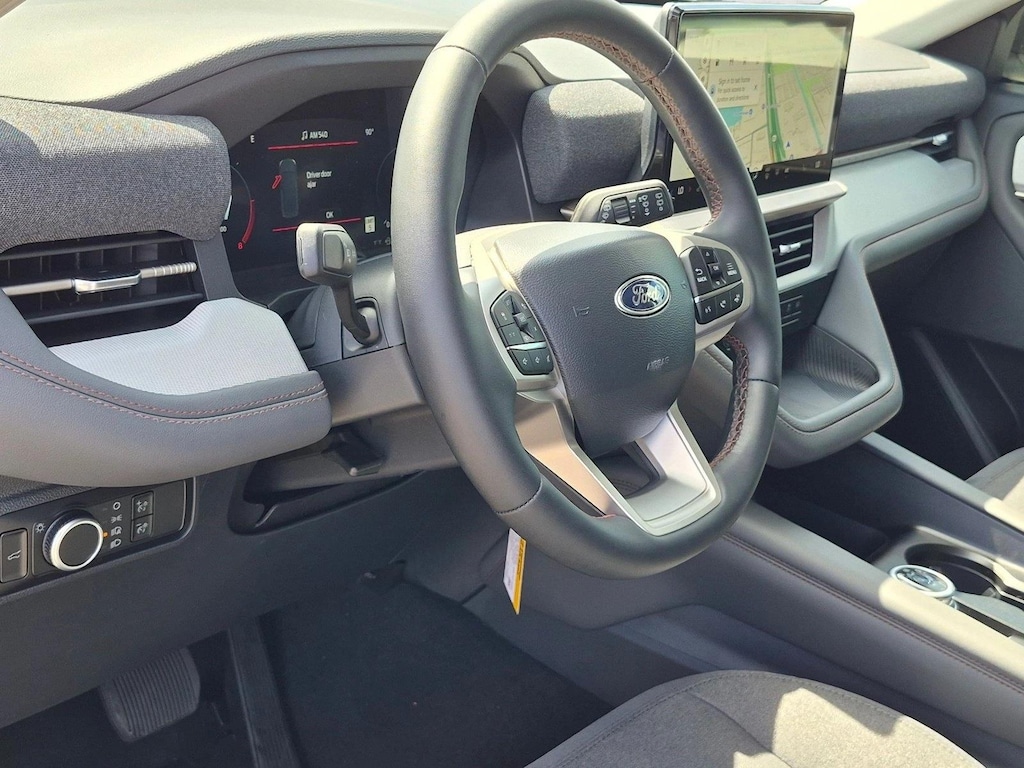 New 2026 Ford Explorer Active w/200A Pkg SUV