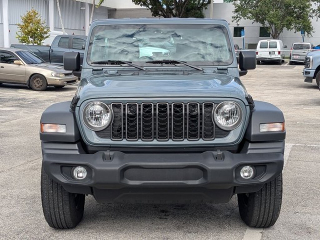 Used 2025 Jeep Wrangler Sport SUV