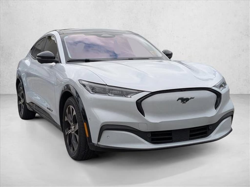 Used 2022 Ford Mustang Mach-E Premium SUV