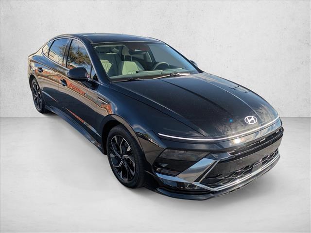 2024 Hyundai Sonata SEL photo 3