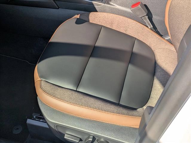 2025 Ford Bronco Sport Outer Banks photo 3