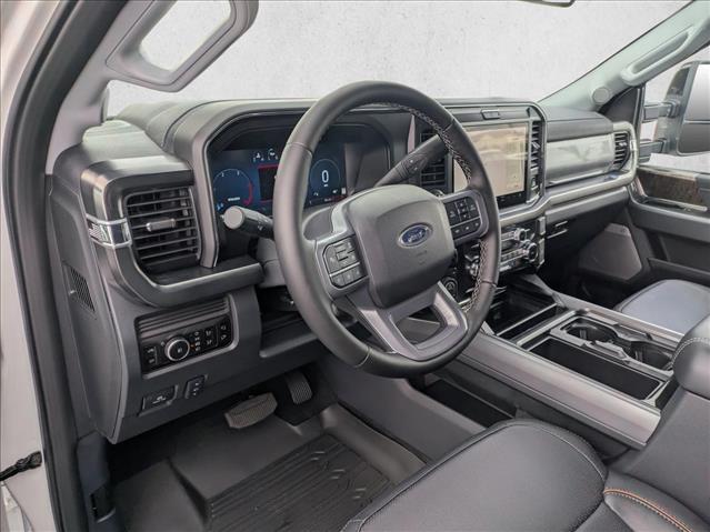 2026 Ford F-250 Lariat photo 2