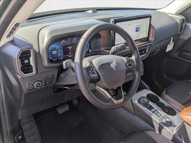 2025 Ford Bronco Sport Outer Banks photo 2