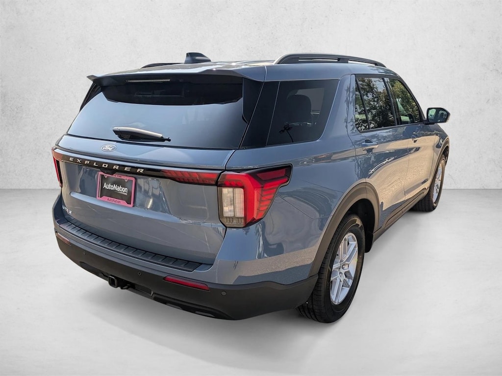 New 2027 Ford Explorer Active w/200A Pkg SUV