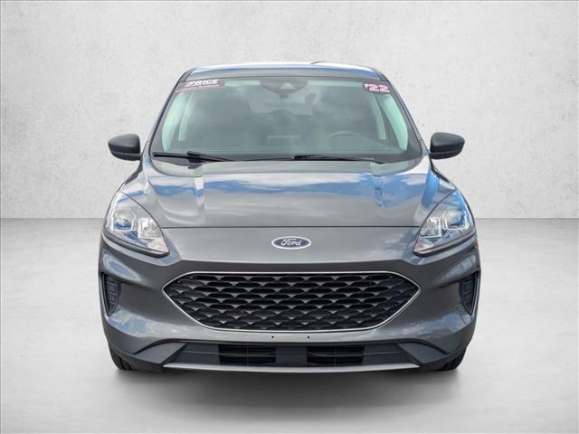 2022 Ford Escape SE photo 2