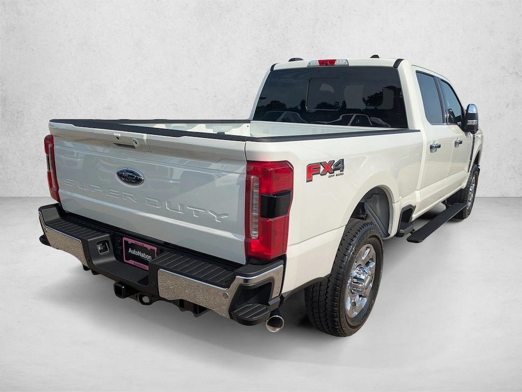 New 2026 Ford F-250 LARIAT Truck Crew Cab