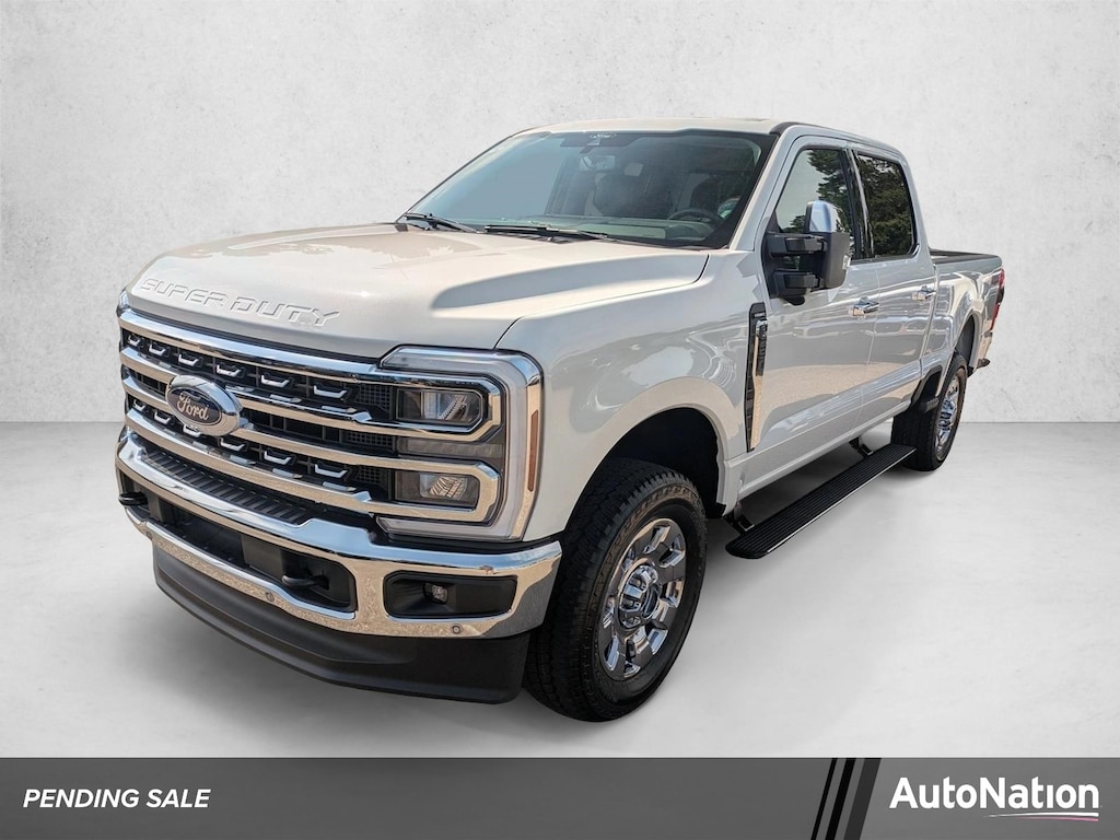 New 2026 Ford F-250 LARIAT Truck Crew Cab