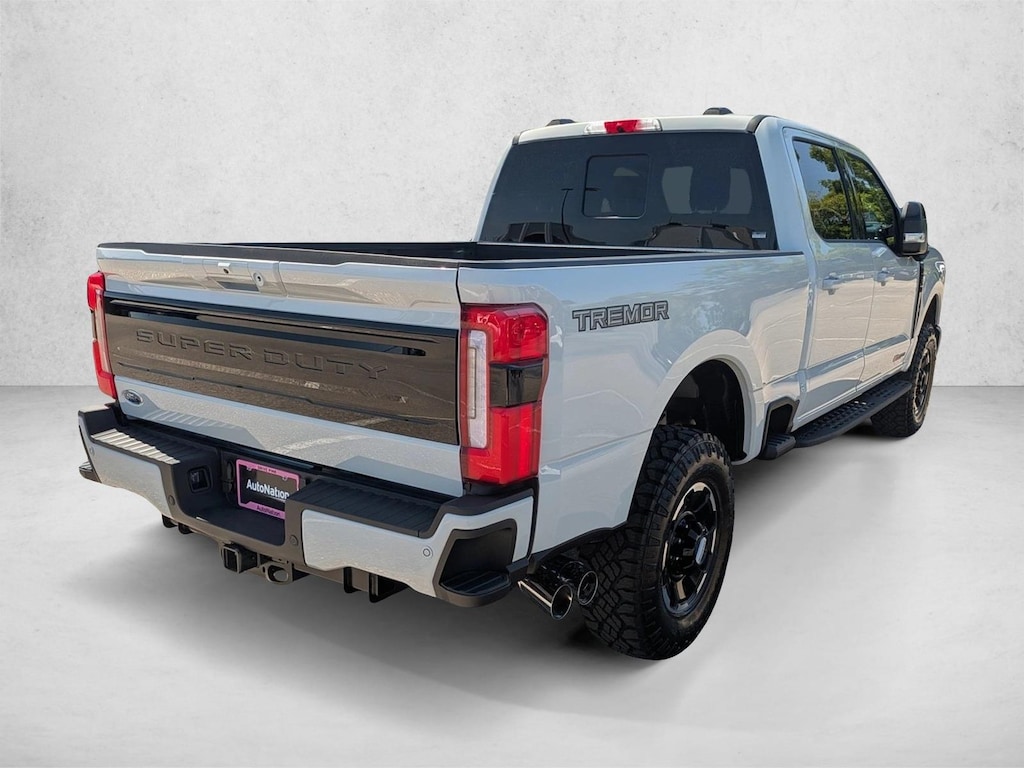 New 2026 Ford F-250 Platinum Truck Crew Cab