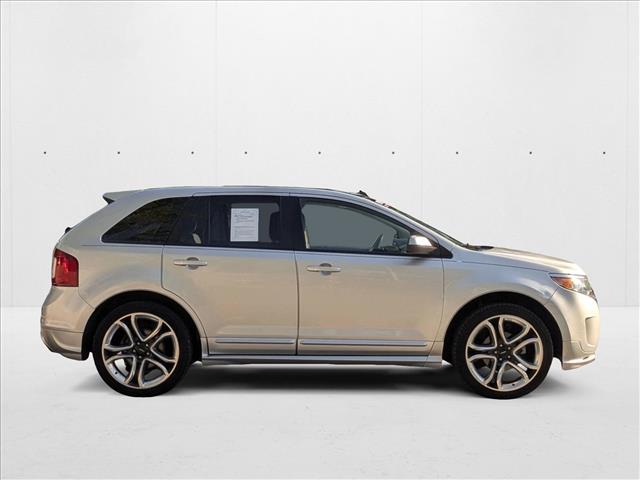 2013 Ford Edge Sport photo 2