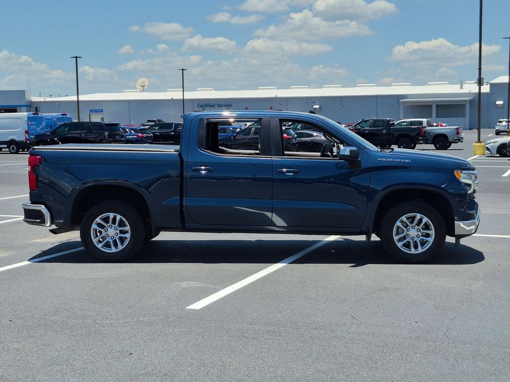 Used 2022 Chevrolet Silverado 1500 LT Truck Crew Cab
