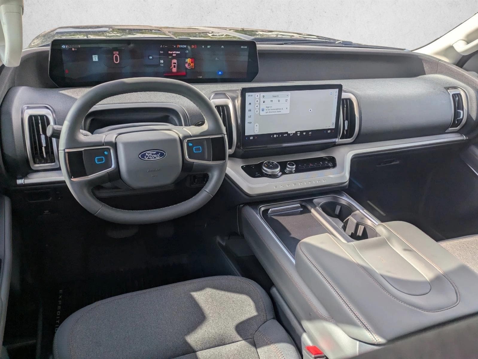 2025 Ford Expedition Active - Photo 14