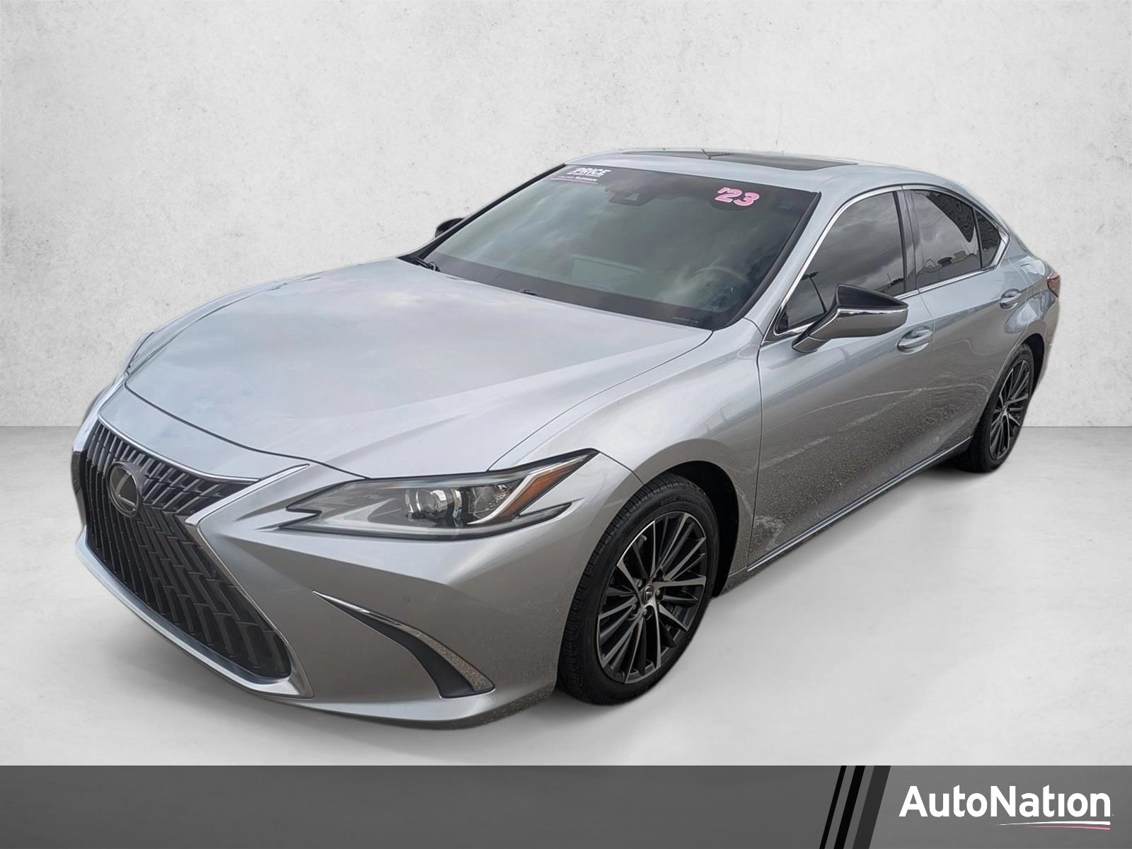 2023 Lexus ES 350 350's photo