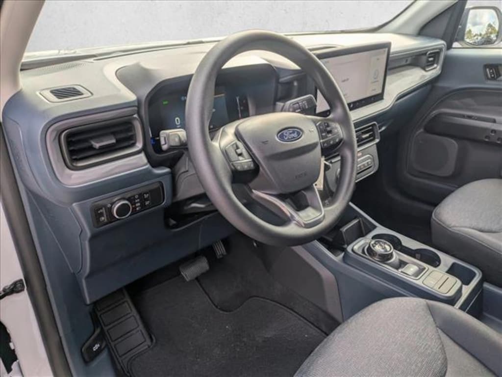 New 2025 Ford Maverick XL Truck SuperCrew