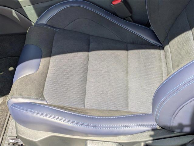 2025 Ford Mustang Dark Horse Deluxe photo 3