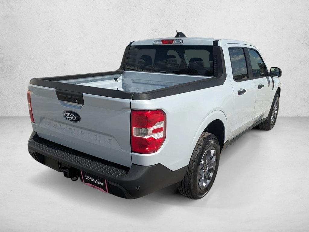 New 2026 Ford Maverick XLT Truck SuperCrew