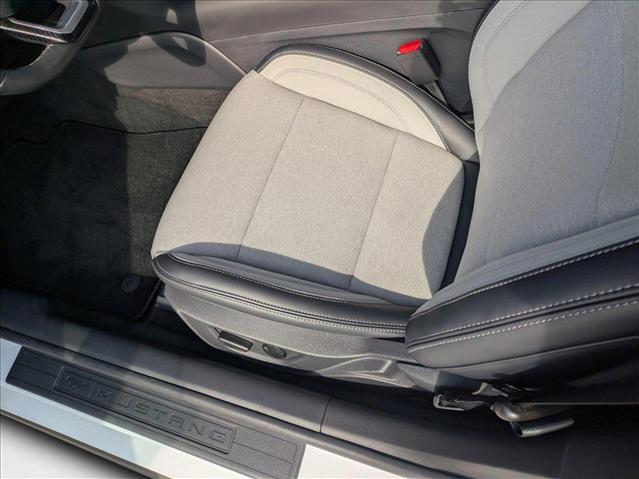 2025 Ford Mustang EcoBoost Convertible photo 3