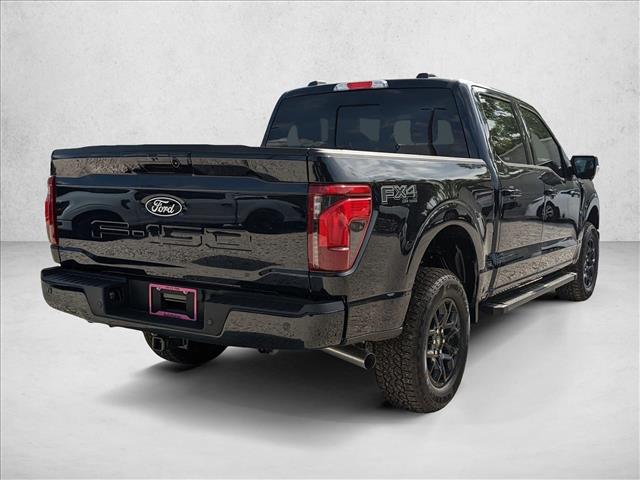 2025 Ford F-150 XLT photo 2