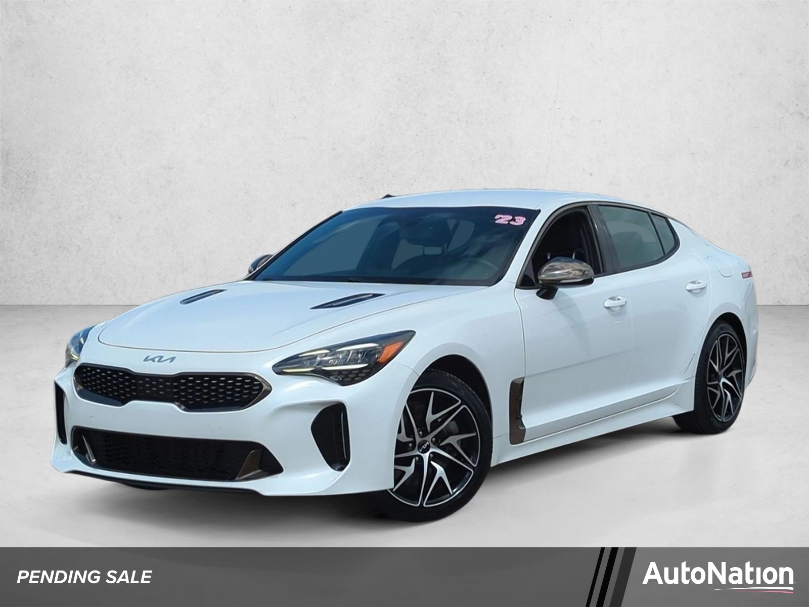 2023 Kia Stinger GT-Line's photo