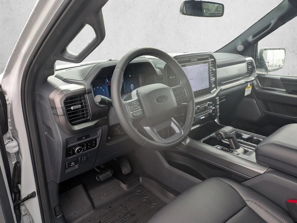 New 2026 Ford F-150 LARIAT Truck SuperCrew Cab