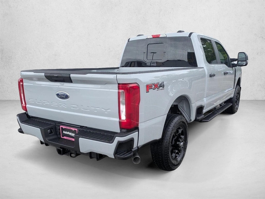 New 2026 Ford F-250 XL Truck Crew Cab